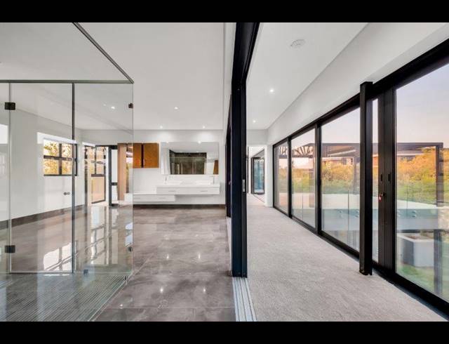 5 BEDROOM HOUSE FOR SALE IN STEYN CITY